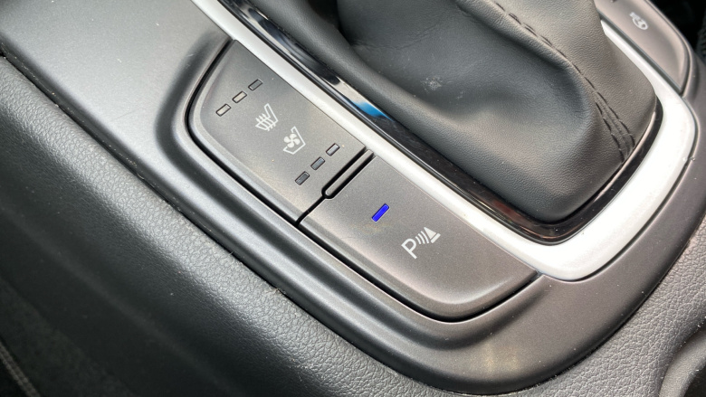 Hyundai Kona 1.6 GDi Hybrid Premium SE 5dr DCT Hybrid Hatchback